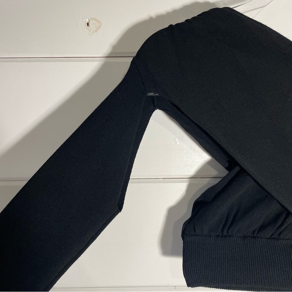 NBD Women's Black Crisscross Longsleeve Crop Top Size S - Picture 9 of 13